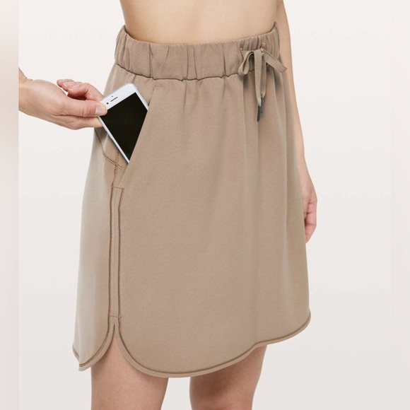 lululemon athletica Dresses & Skirts - Lululemon On the Fly Skirt - Frontier Color